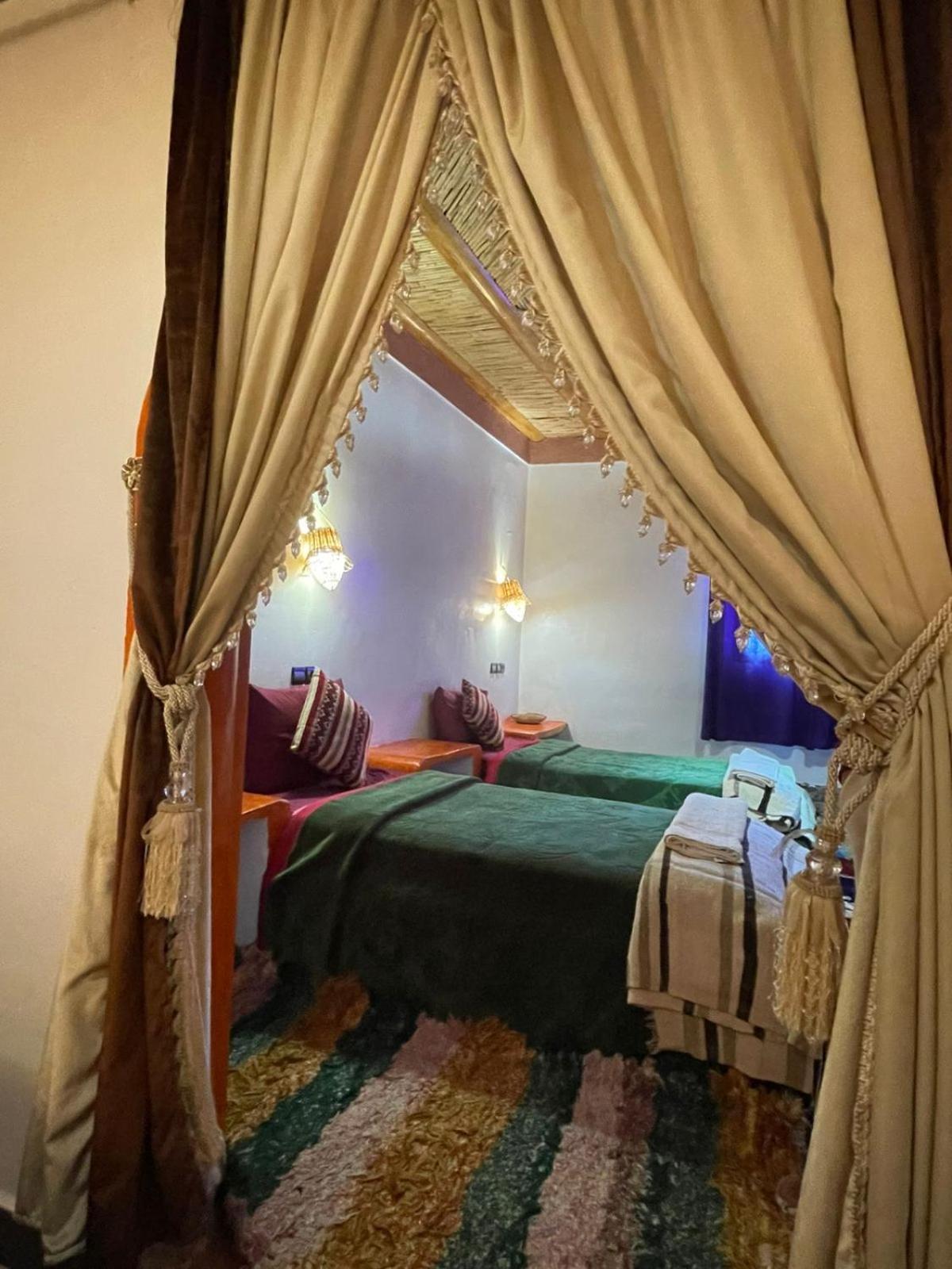 Auberge Oued Dades Boumalne Dades Bagian luar foto