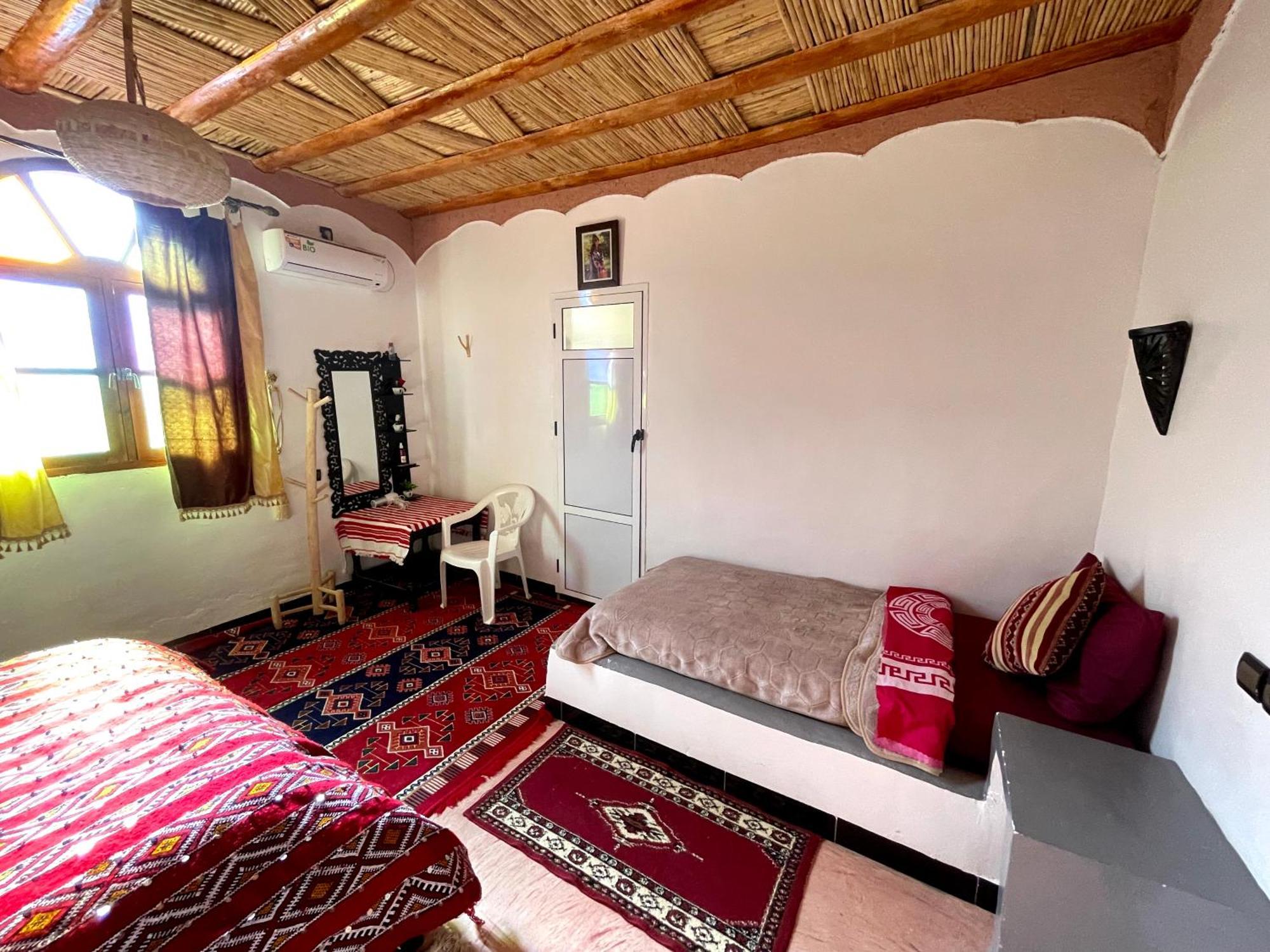 Auberge Oued Dades Boumalne Dades Bagian luar foto