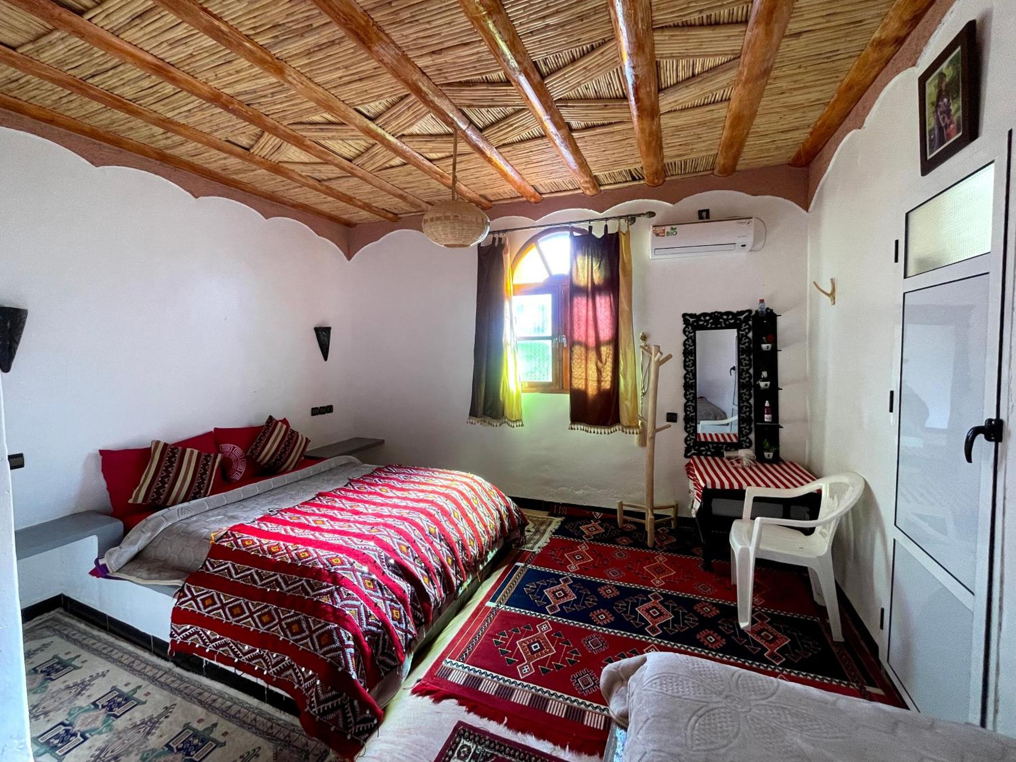 Auberge Oued Dades Boumalne Dades Bagian luar foto